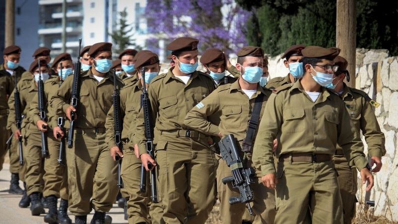 بعد تزايد عدد الإصابات بـ"كورونا" جيش العدو يستدعي جنوده إلى الثكنات