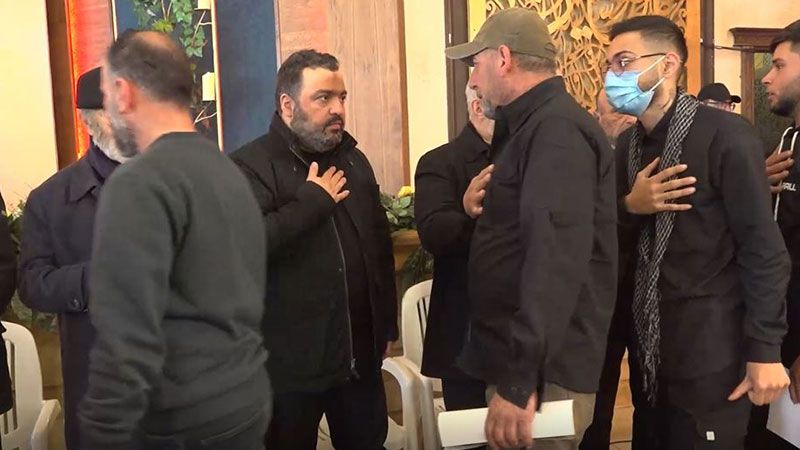 بالفيديو| حزب الله يتقبّل التعازي والتبريكات بالشهيدين السيدين في النبطية 