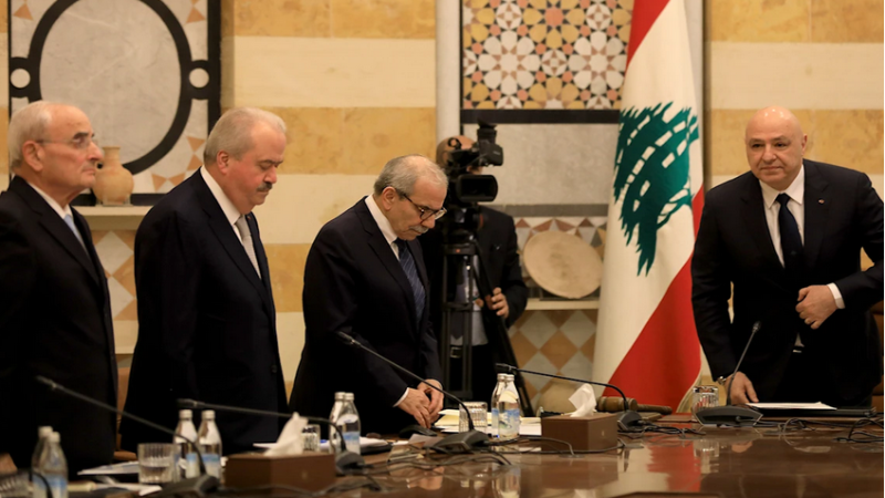 العهد والحكومة: لا فترة سماح إضافية