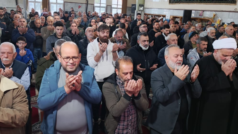 إحتفاءً بعيد الفطر.. إقامة صلاة العيد في بعلبك بحضور فاعليات حزبية واجتماعية &nbsp;