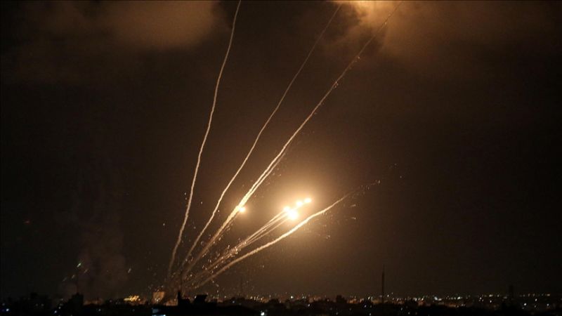 سرايا القدس تقصف برشقات صاروخية موقع &quot;ناحال عوز&quot; الصهيوني المحاذي لغزّة