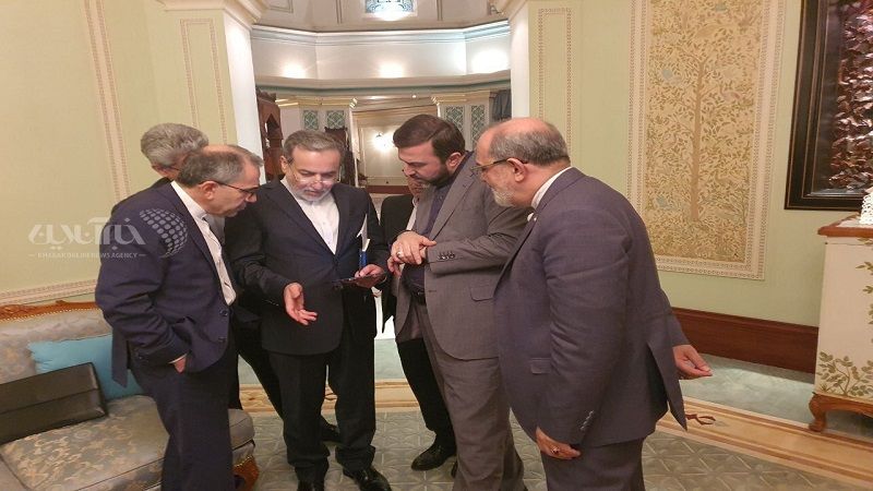 &quot;أجواء إيجابية&quot;.. انتهاء الجولة الأولى من المفاوضات غير المباشرة بين إيران والولايات المتحدة&nbsp;