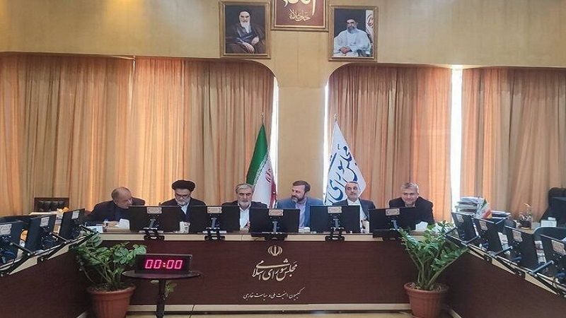 غريب آبادي: المحادثات الفنية ستكون غير مباشرة والتخصيب أحد خطوطنا الحمراء