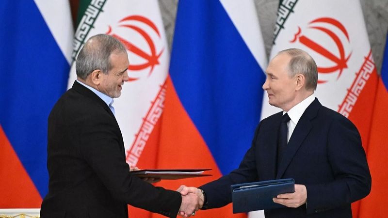بوتين يصادق على معاهدة الشراكة الإستراتيجية الشاملة مع إيران