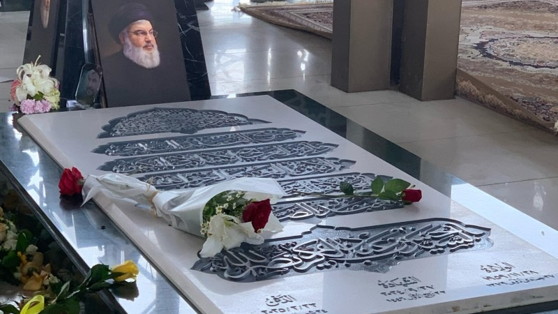 مرقد سيد شهداء الأمة لا يخلو من الزوار.. من لبنان وخارجه