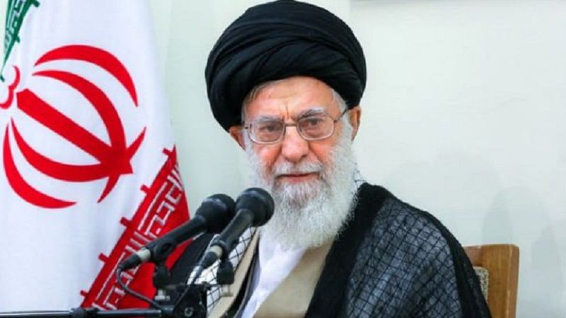 الإمام الخامنئي عن حريق ميناء الشهيد رجائي: لتحقيق كامل وكشف أيّ إهمال أو تعمّد في الحادث&nbsp;