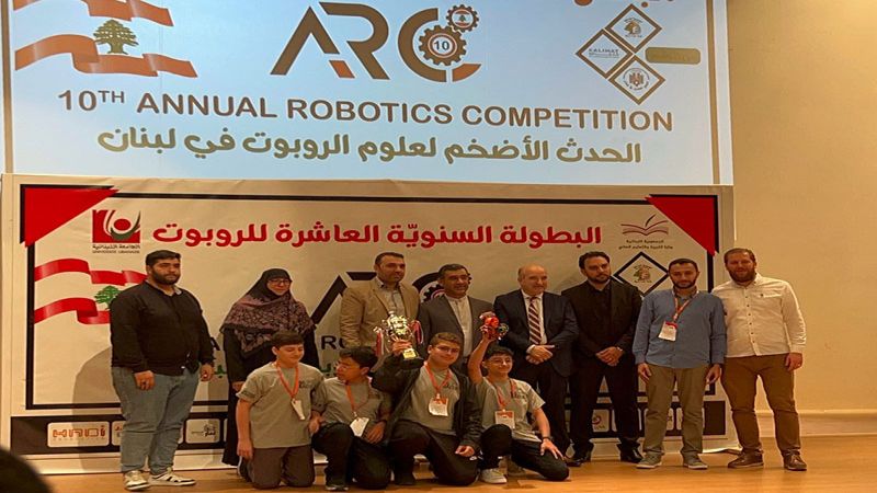 مدارس المهدي (عج) تتألق وتفوز بالمراتب الأولى في مباراة Arc: جهاز لمساعدة جرحى البايجر على القراءة