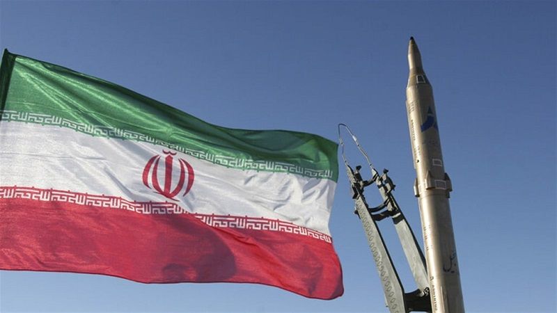 إيران تكشف عن صاروخ باليستي جديد مقاوم للحرب الإلكترونية
